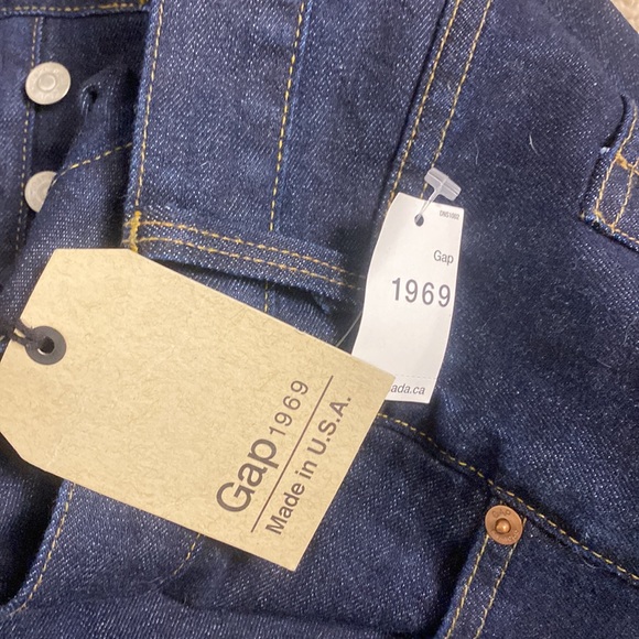 Gap Sexy Boyfriend Jean. NWT - Picture 5 of 6